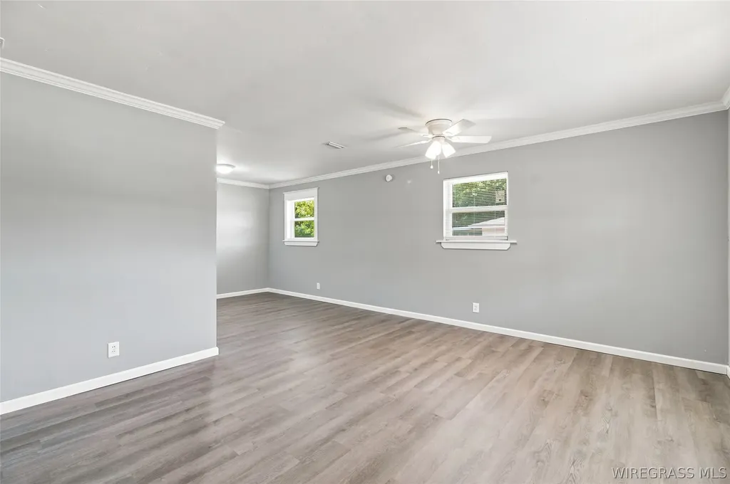 221 Thornwood Drive Ozark AL 36360