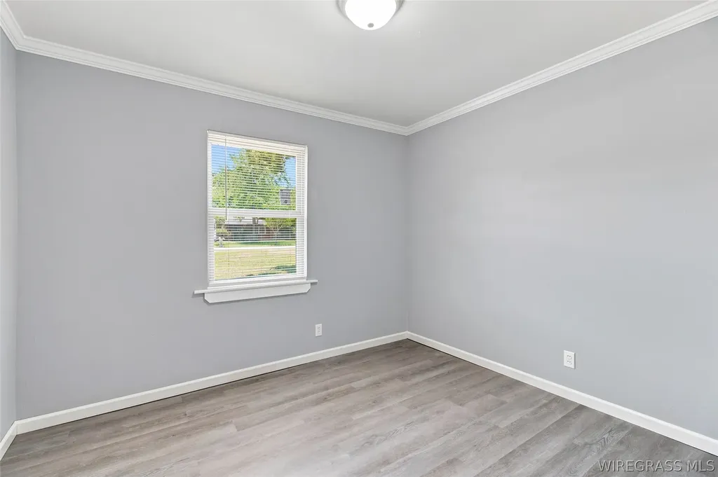221 Thornwood Drive Ozark AL 36360