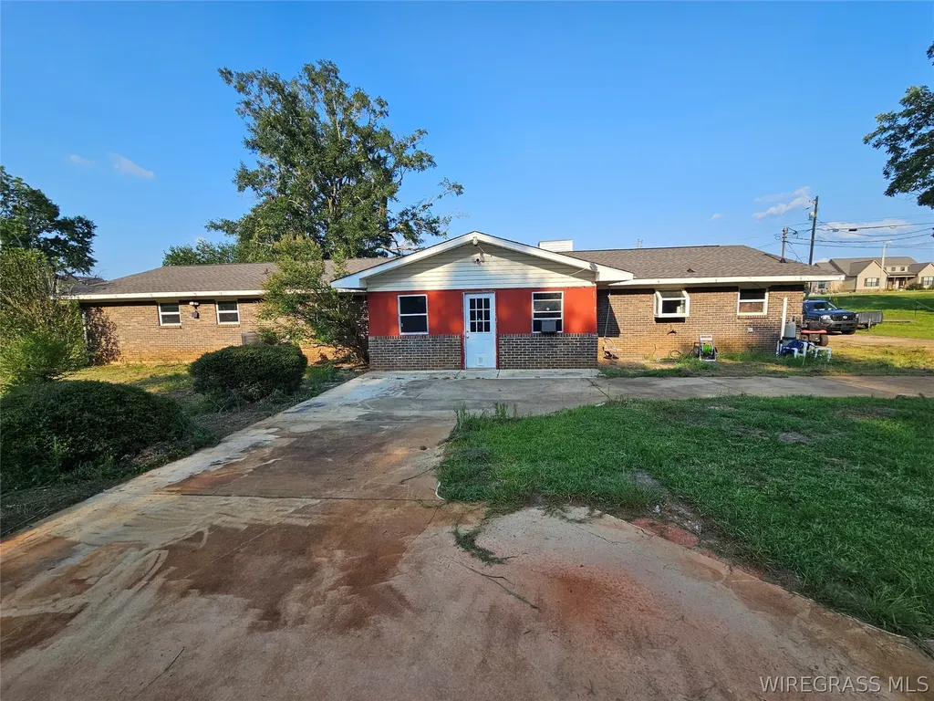 2033 County Road 712 Enterprise AL 36330