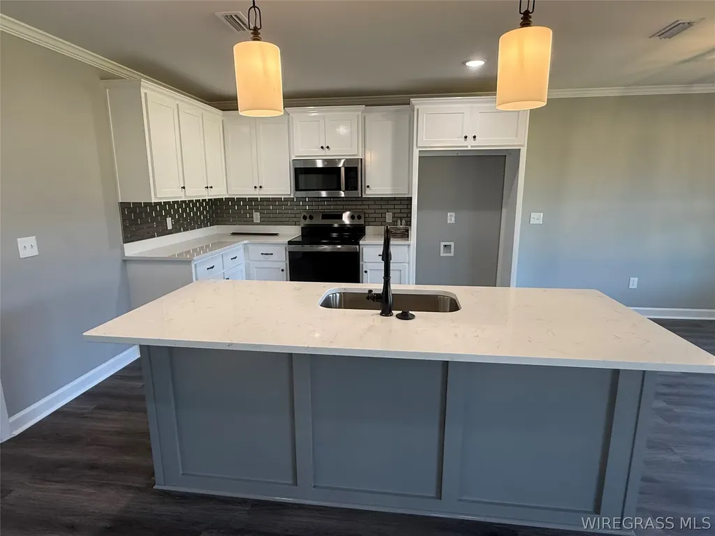 107 Brandi Avenue Enterprise AL 36330