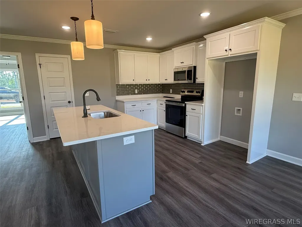 107 Brandi Avenue Enterprise AL 36330