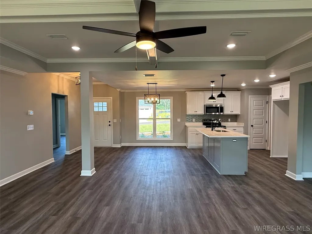 102 Brandi Avenue Enterprise AL 36330