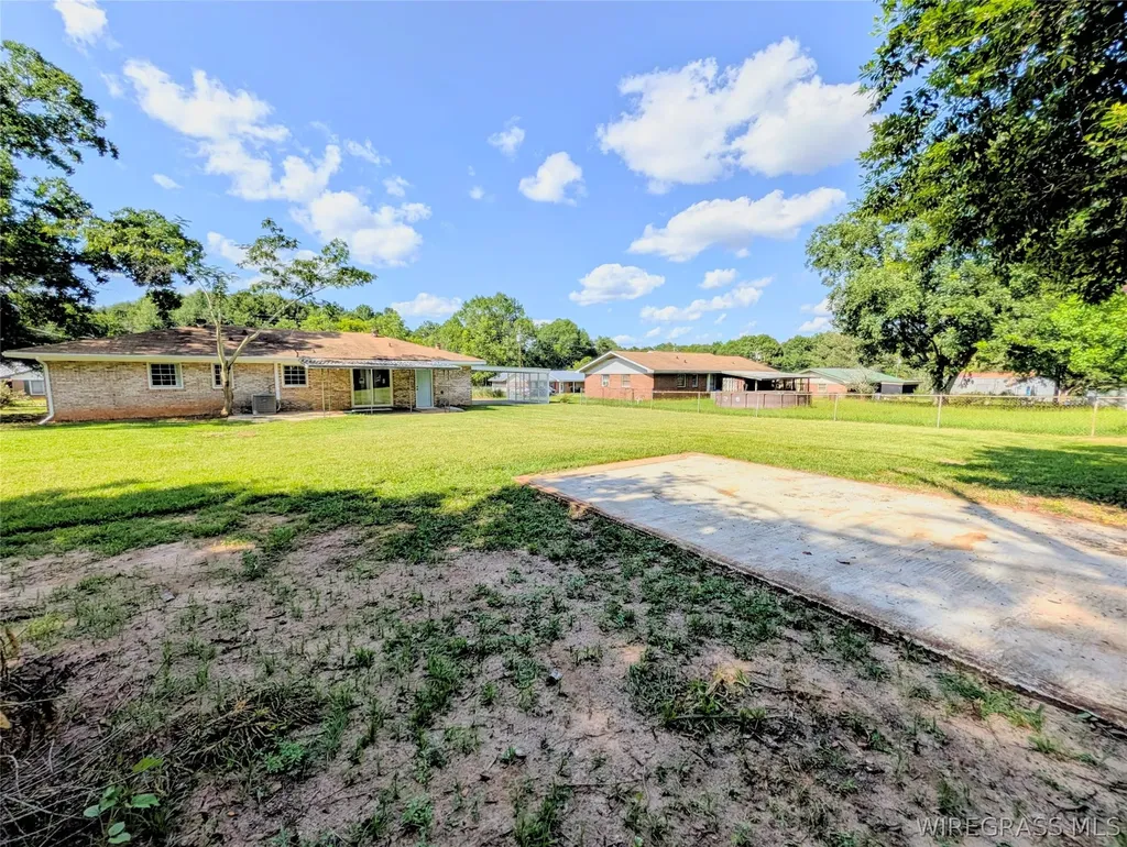 228 Sharon Lane Ozark AL 36360