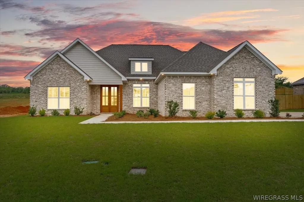 315 Mullholland Drive Enterprise AL 36330