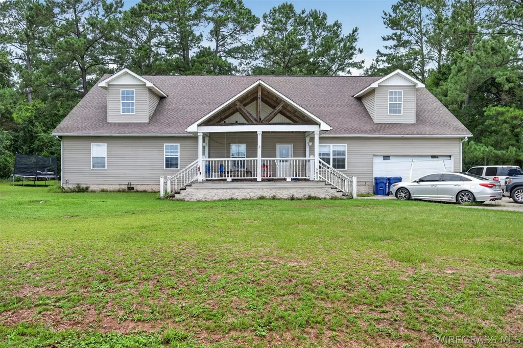 27207 Canoe Road Andalusia AL 36421