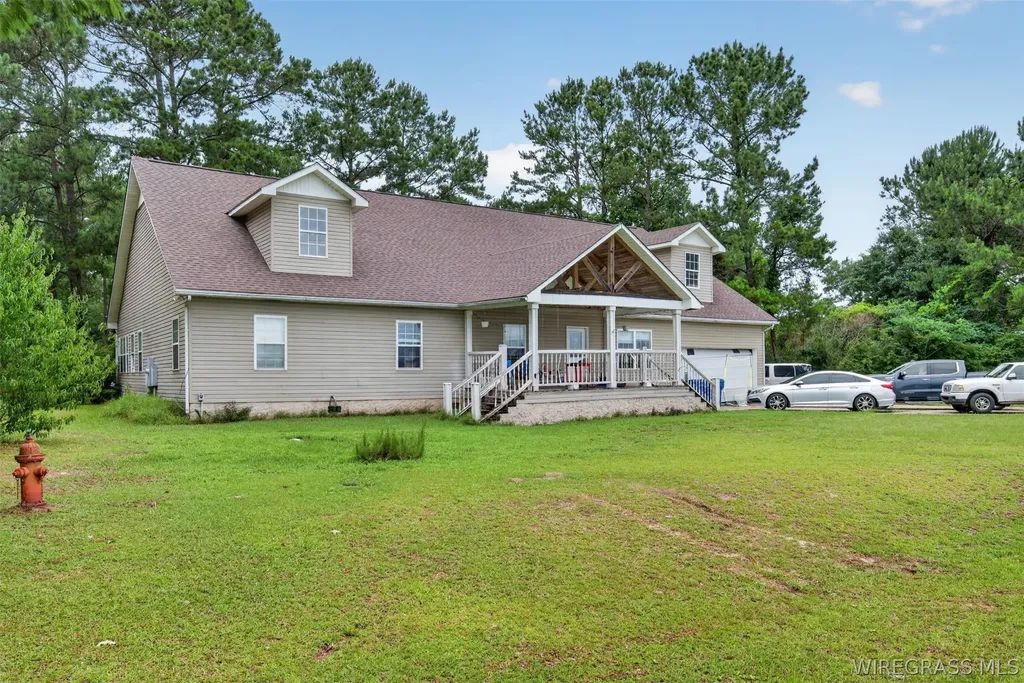 27207 Canoe Road Andalusia AL 36421