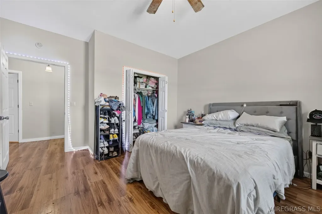 27207 Canoe Road Andalusia AL 36421