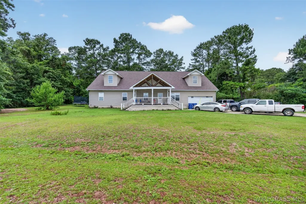 27207 Canoe Road Andalusia AL 36421