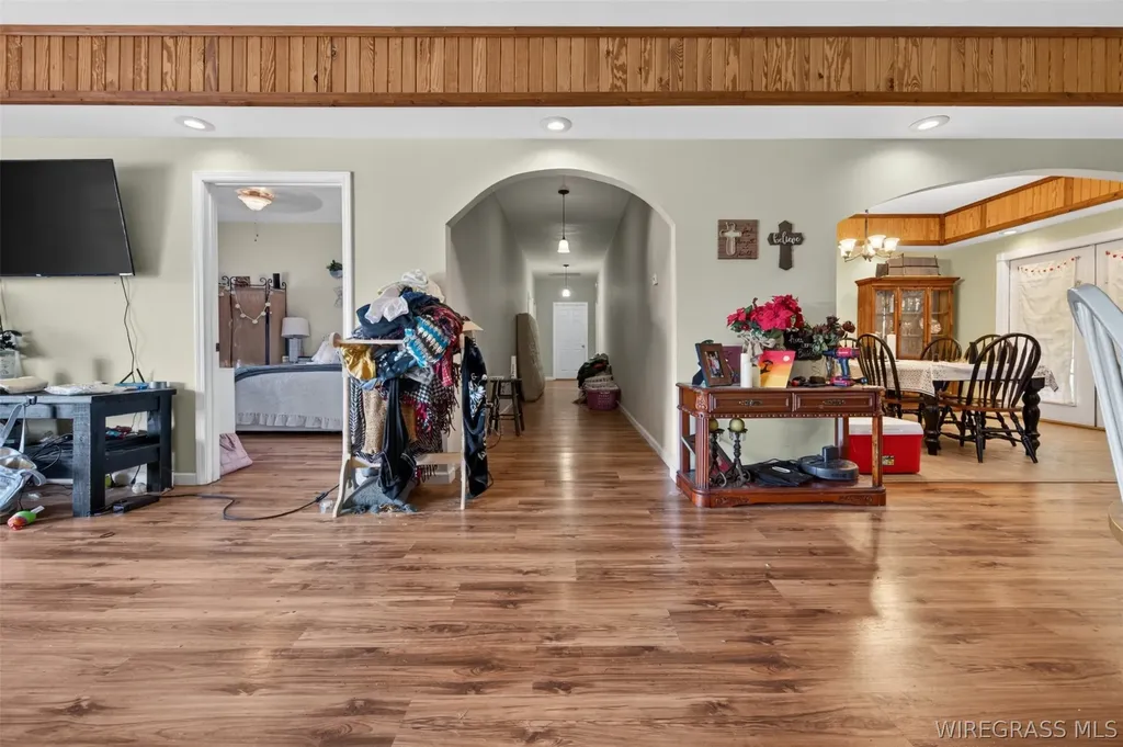 27207 Canoe Road Andalusia AL 36421