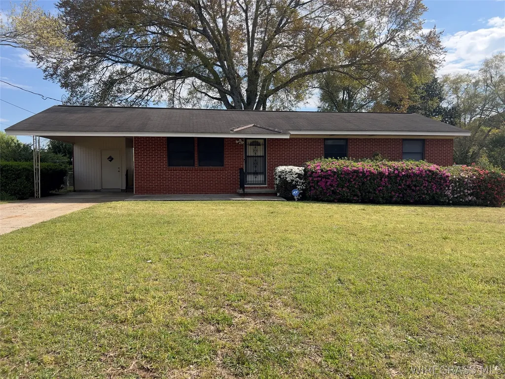 303 Camellia Drive Enterprise AL 36330