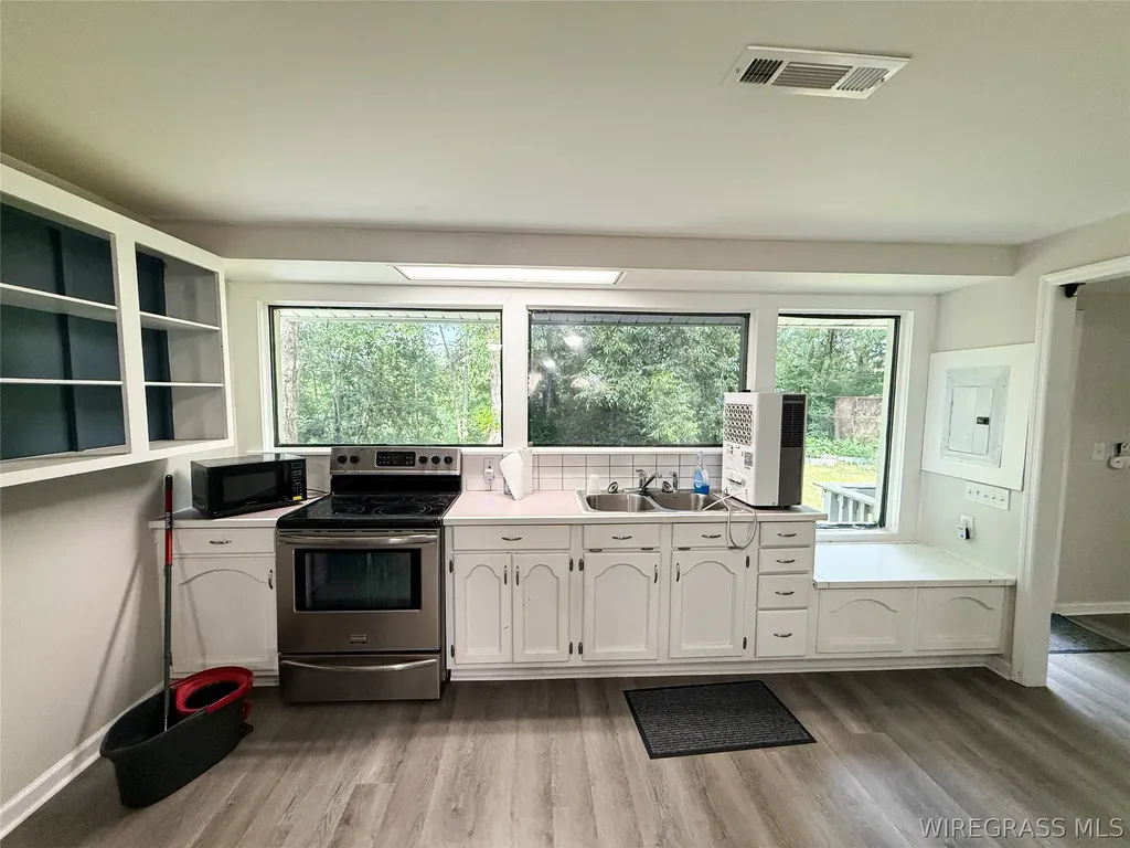 107 S Hughes Street Opp AL 36467