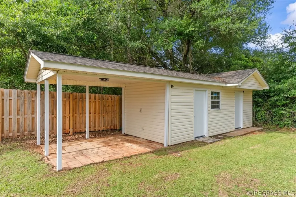 100 Briarhill Road Enterprise AL 36330