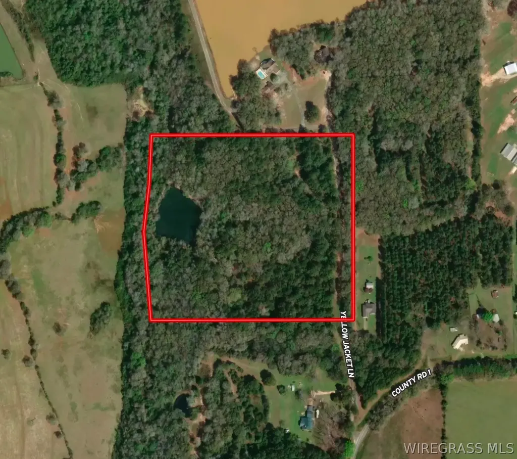 22 Private Road 1702 Daleville AL 36322
