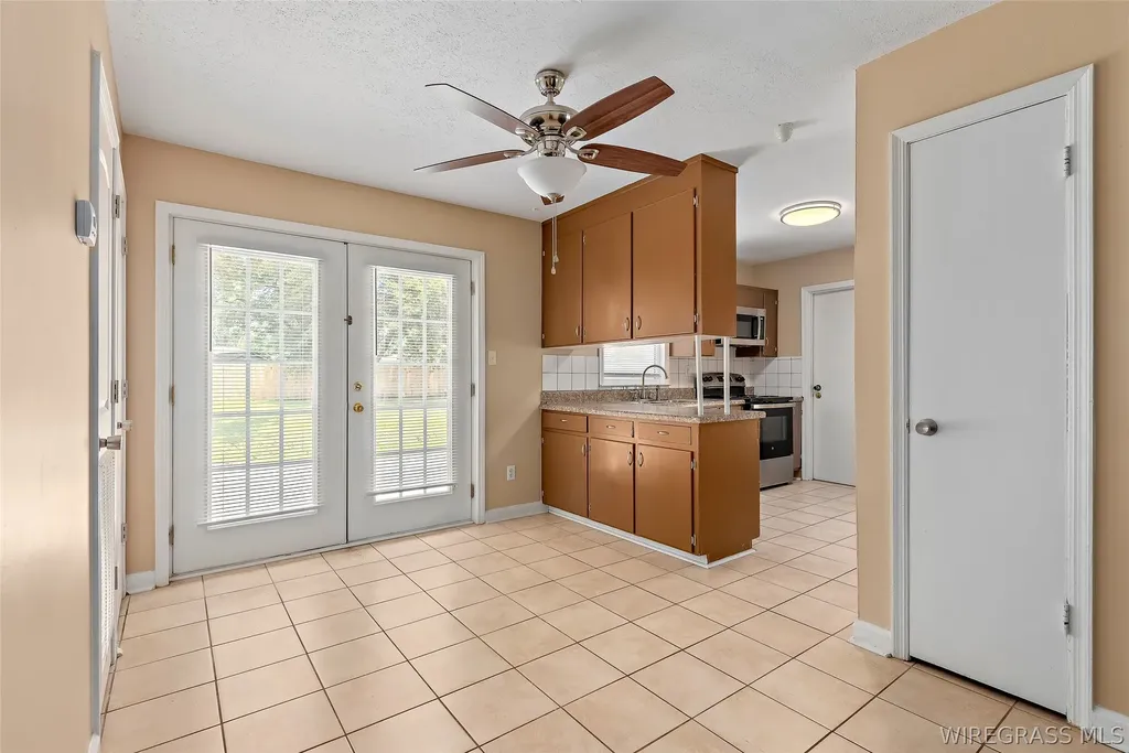 3 Holman Street Daleville AL 36322