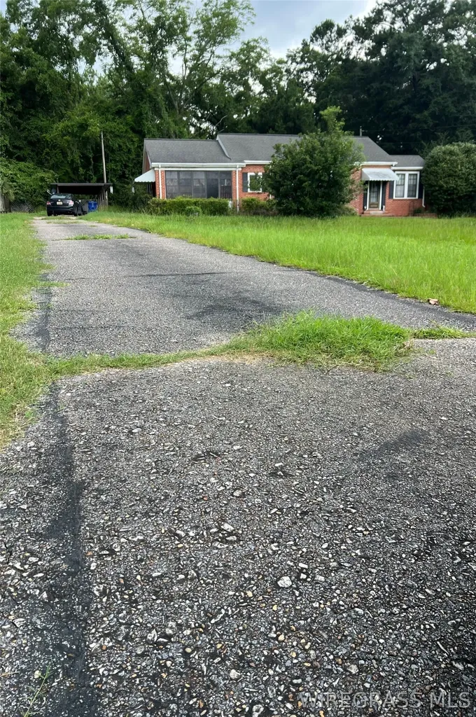 33461 Rose Hill Road Dozier AL 36028