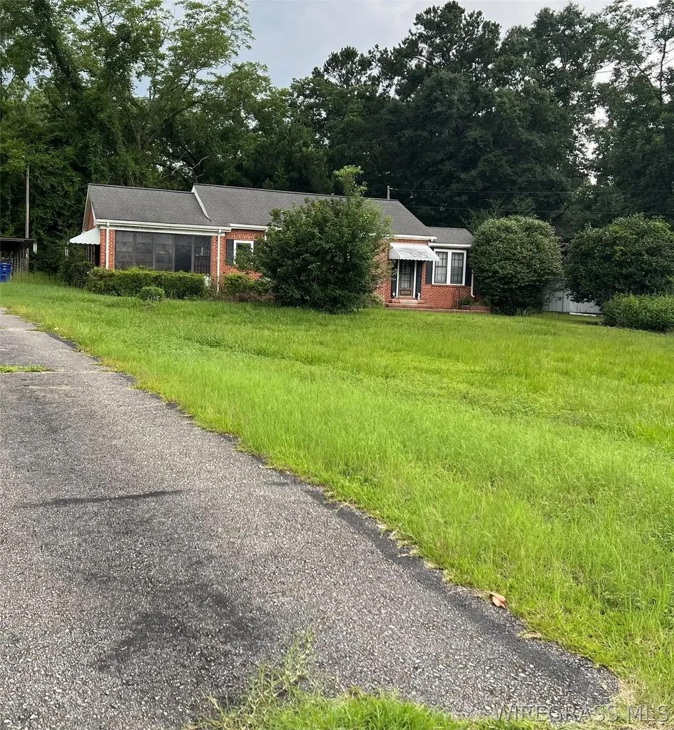 33461 Rose Hill Road Dozier AL 36028