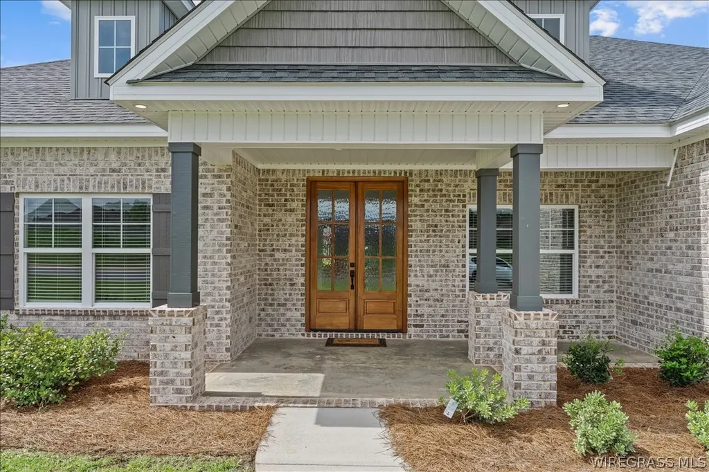 109 Sabel Drive Enterprise AL 36330