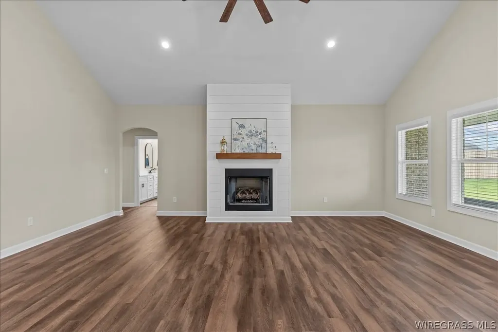 109 Sabel Drive Enterprise AL 36330