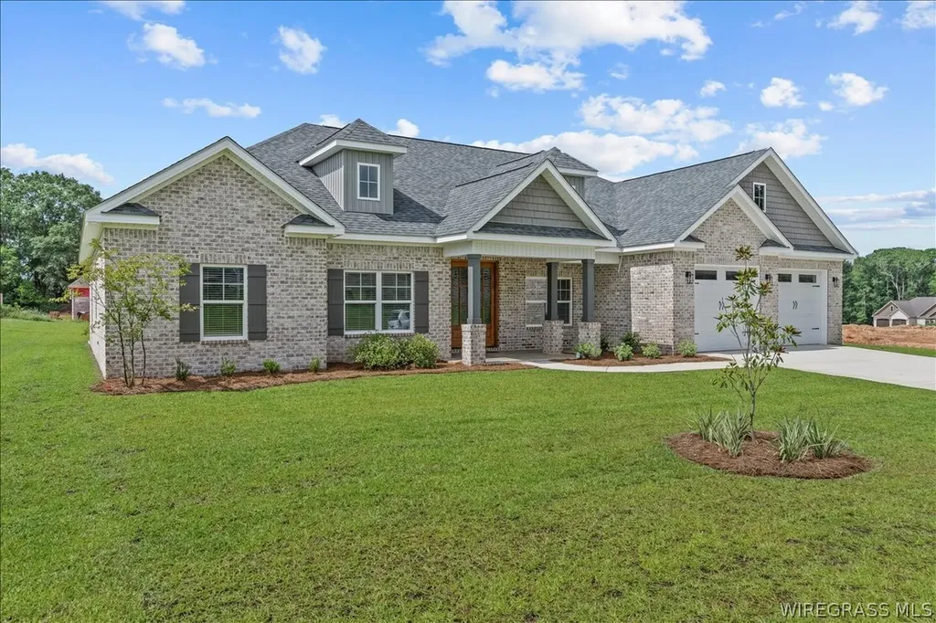 109 Sabel Drive Enterprise AL 36330