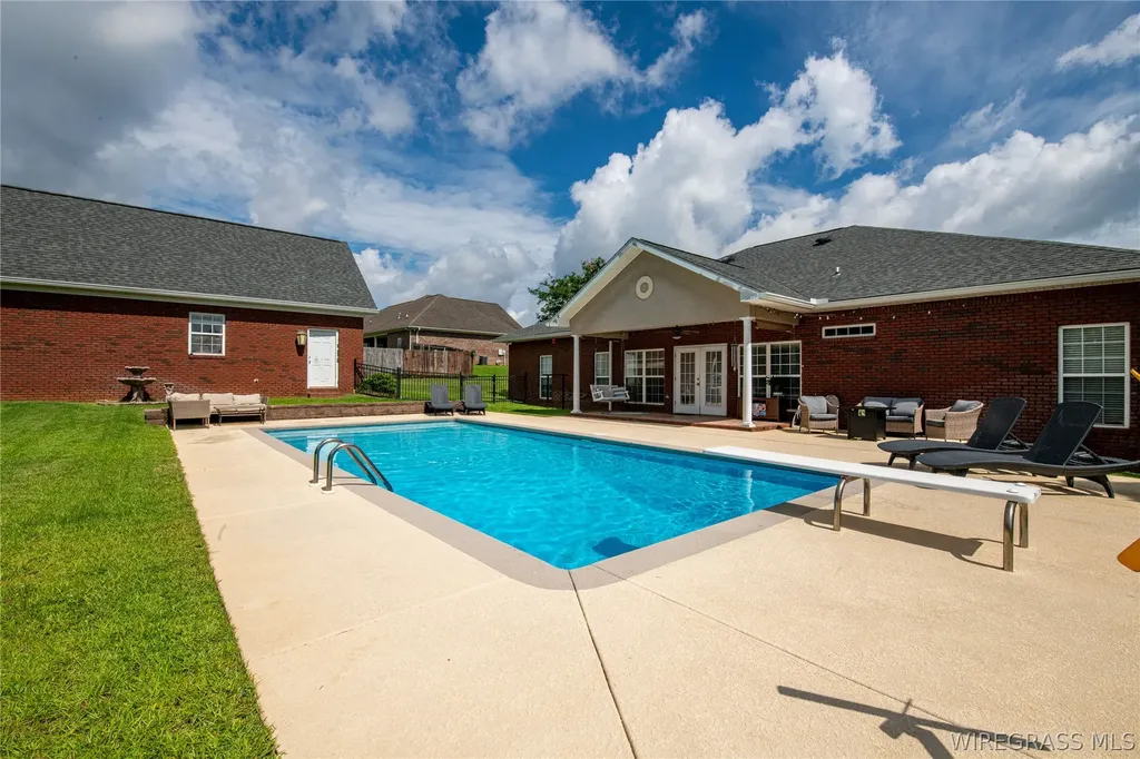 108 Frisco Lane Enterprise AL 36330