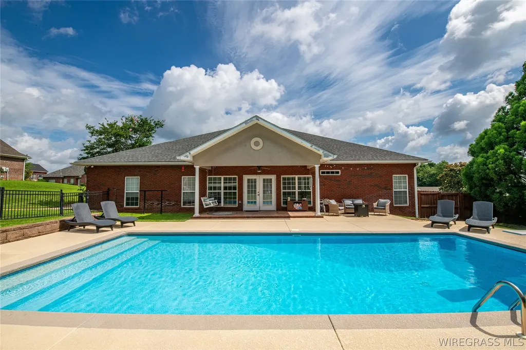 108 Frisco Lane Enterprise AL 36330