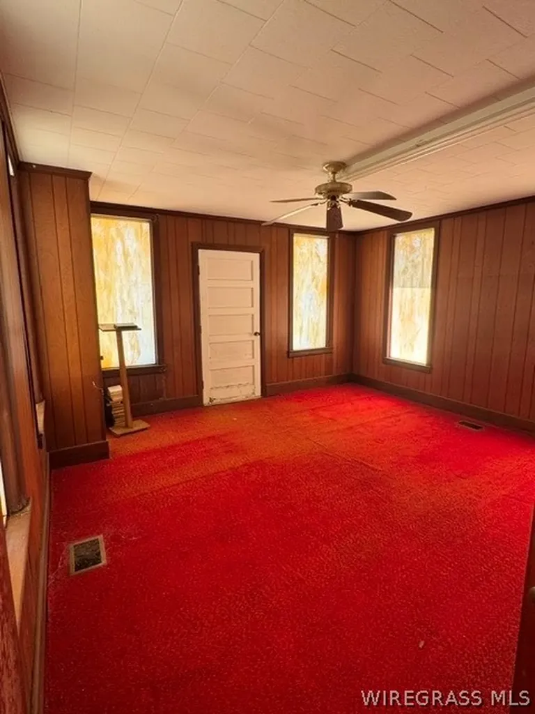 213 N Hathaway Street Black AL 36314