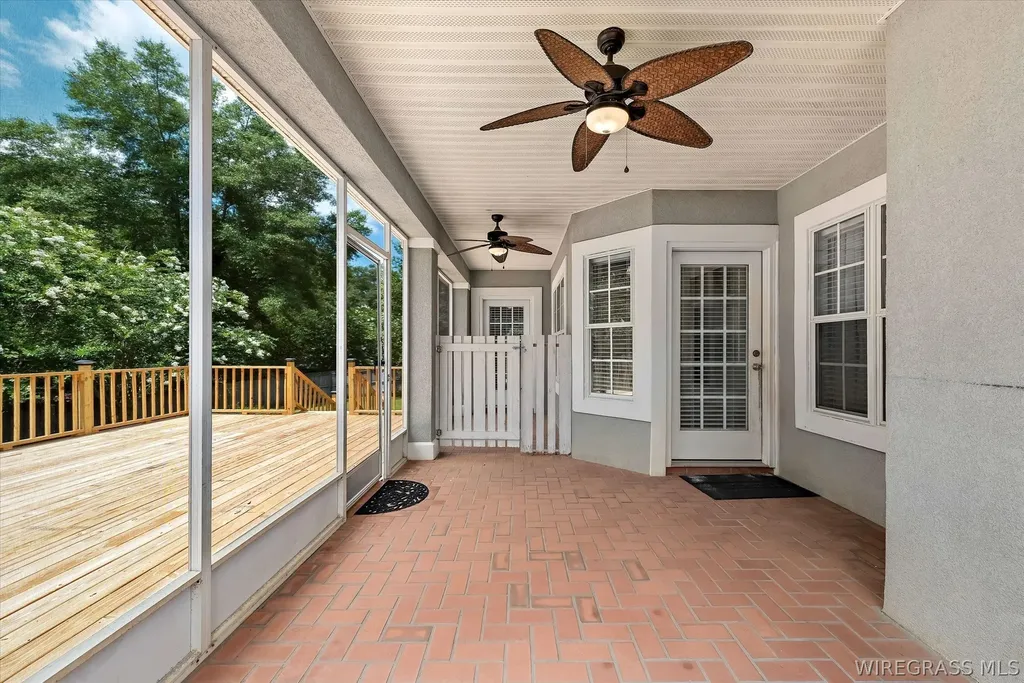 108 Stonegate Road Headland AL 36345