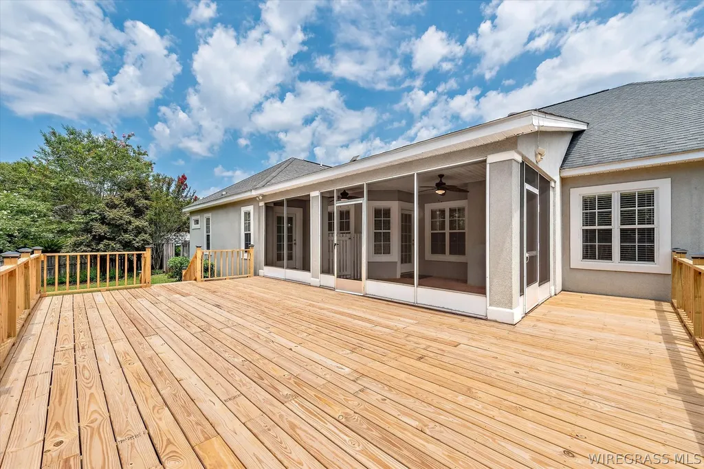 108 Stonegate Road Headland AL 36345