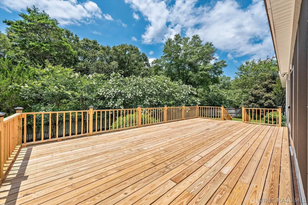 108 Stonegate Road Headland AL 36345