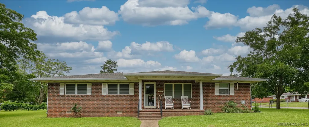 1116 S Alice Street Dothan AL 36301