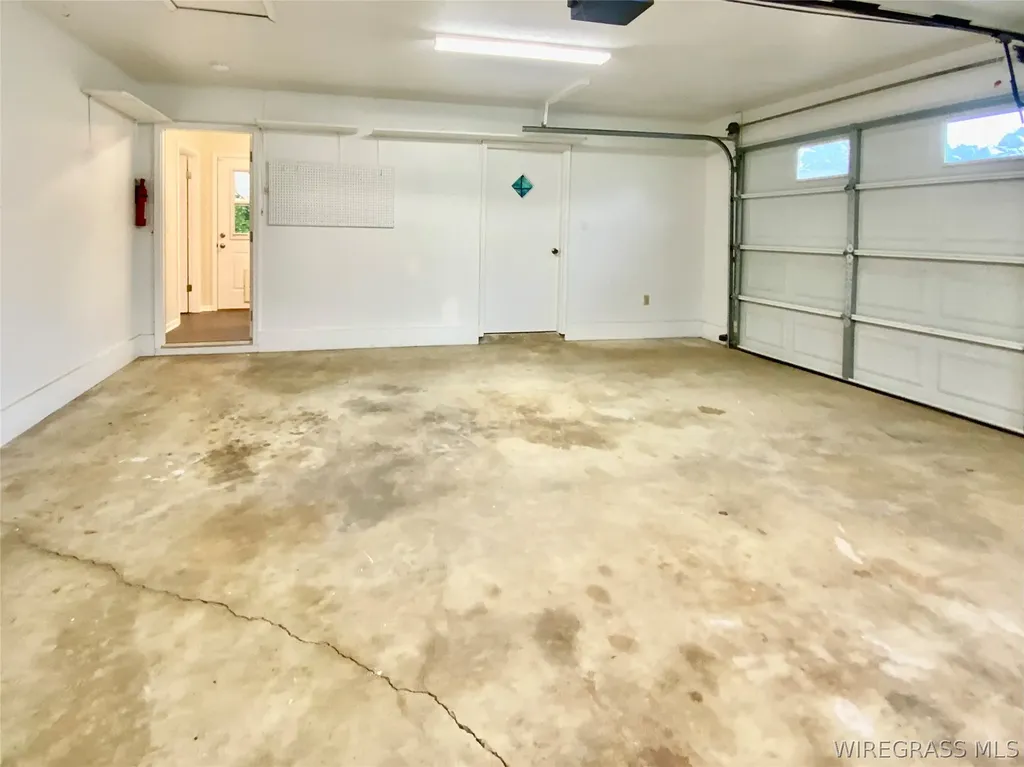 123 W Emerald Drive Enterprise AL 36330