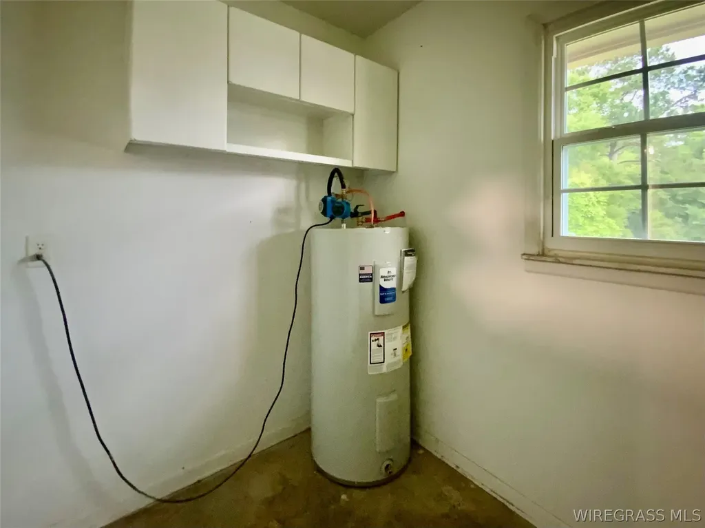 123 W Emerald Drive Enterprise AL 36330