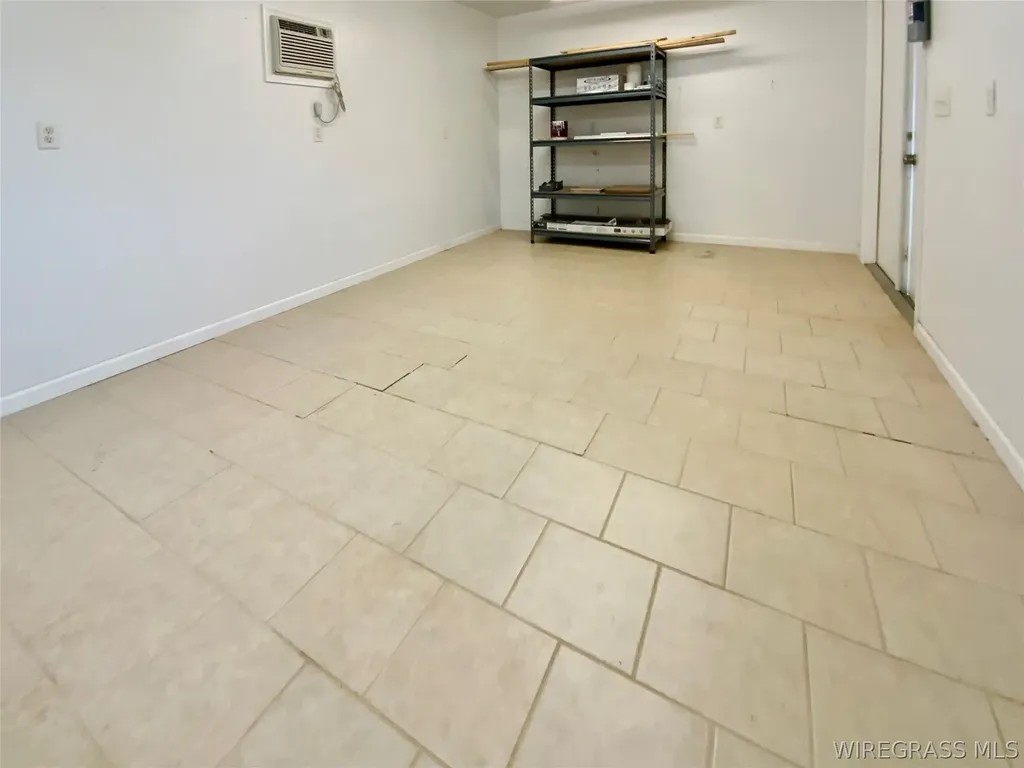 123 W Emerald Drive Enterprise AL 36330
