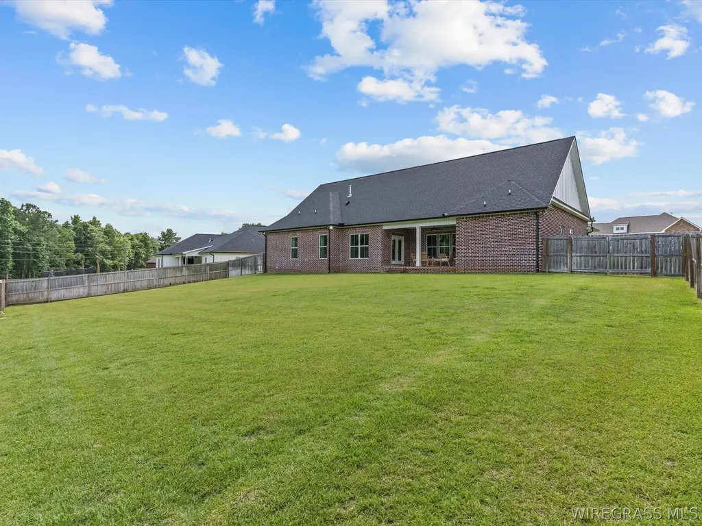 332 Lakes Drive Enterprise AL 36330