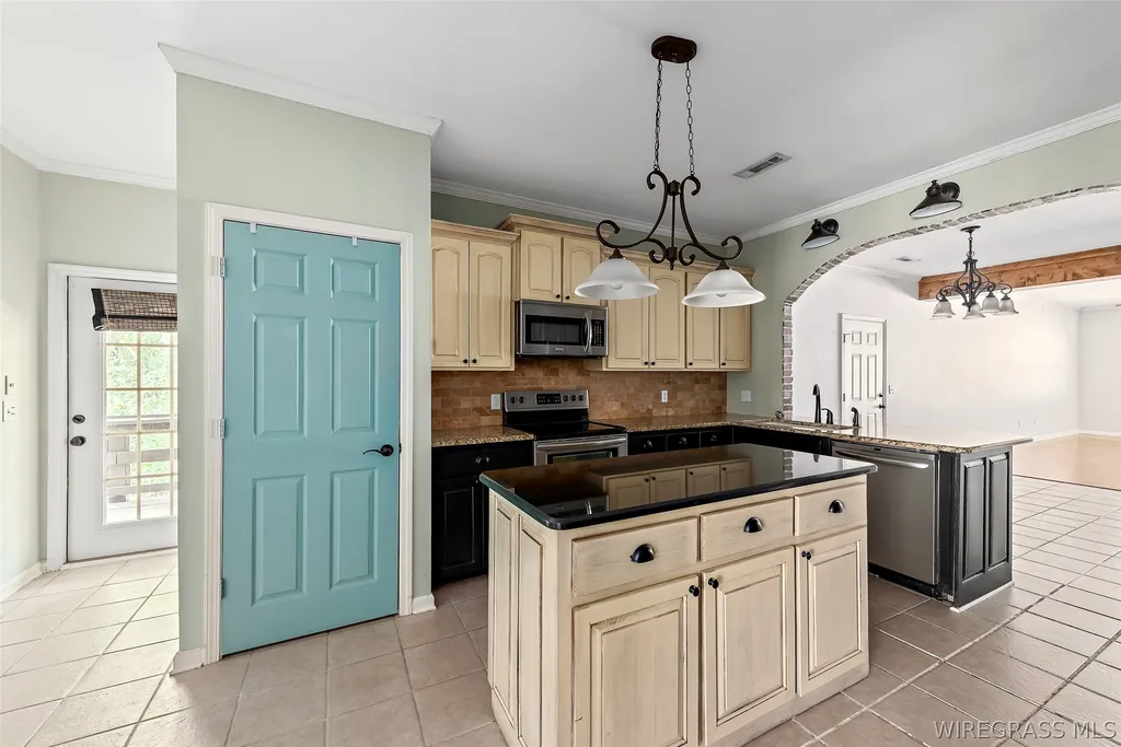 22 Breckenridge Court Enterprise AL 36330