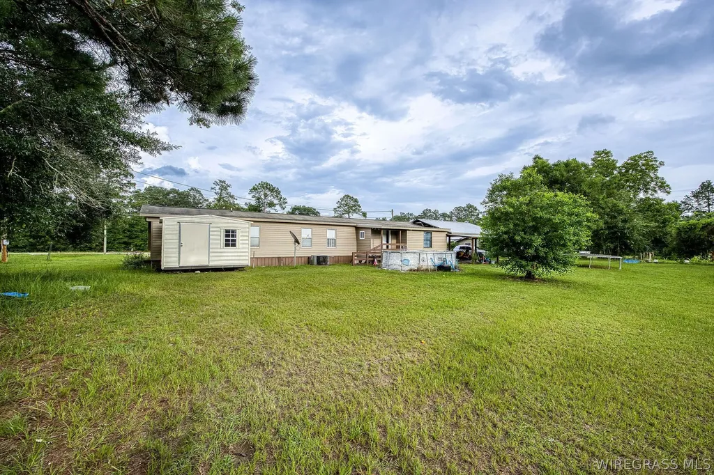 1531 Smith Avenue Elba AL 36323