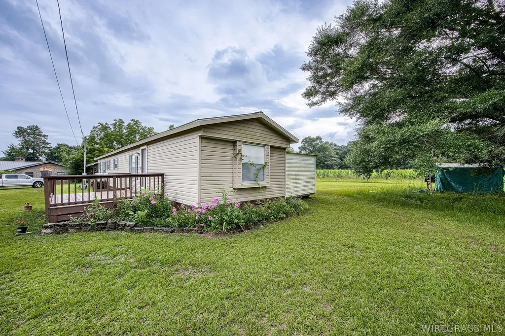 1531 Smith Avenue Elba AL 36323