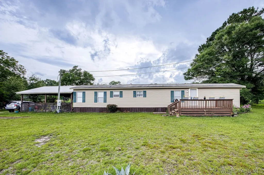 1531 Smith Avenue Elba AL 36323