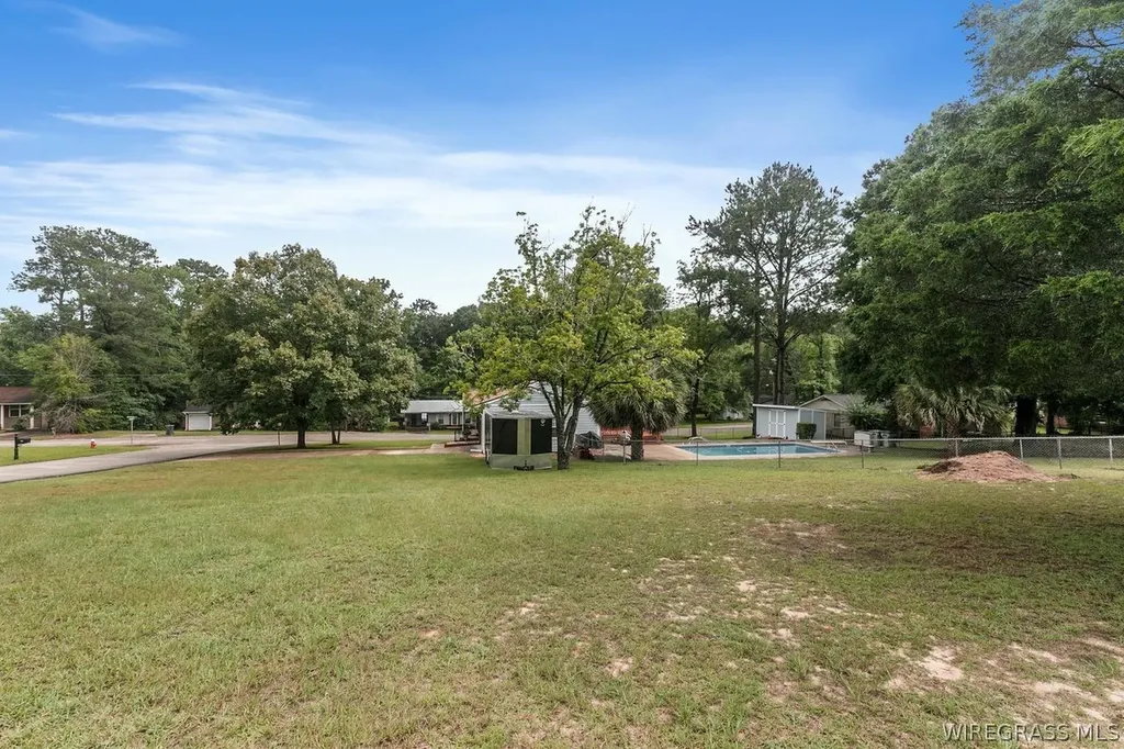 204 Broadview Terrace Ozark AL 36360