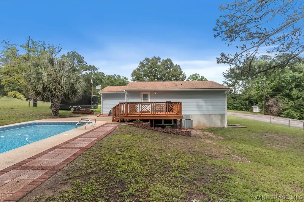 204 Broadview Terrace Ozark AL 36360