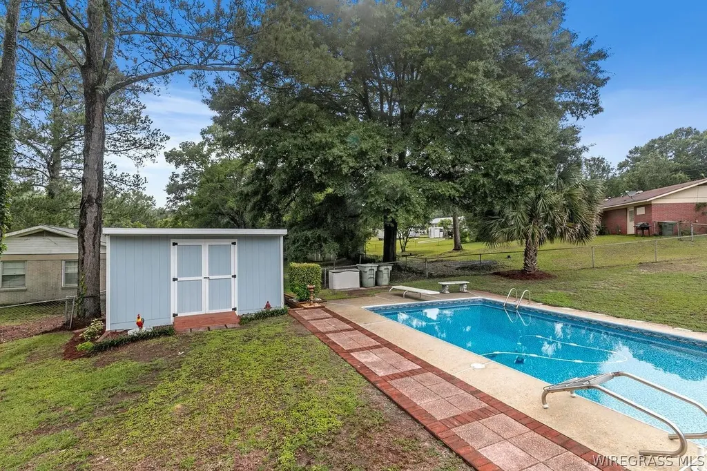 204 Broadview Terrace Ozark AL 36360