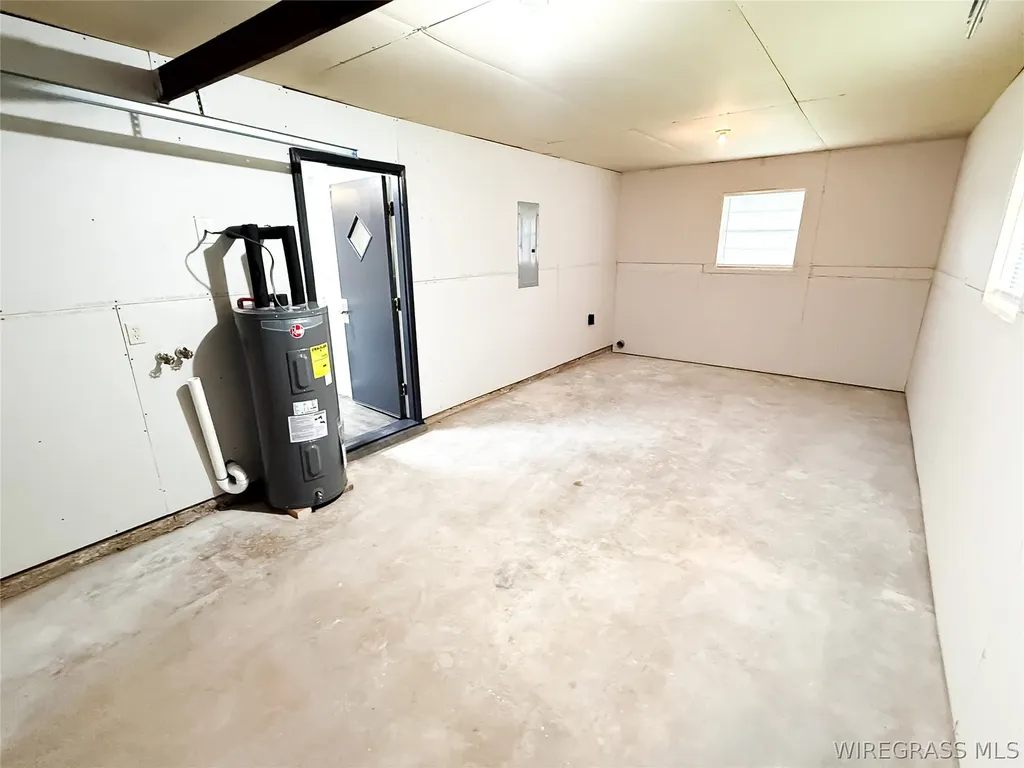 2600 Kristie Road Dothan AL 36303