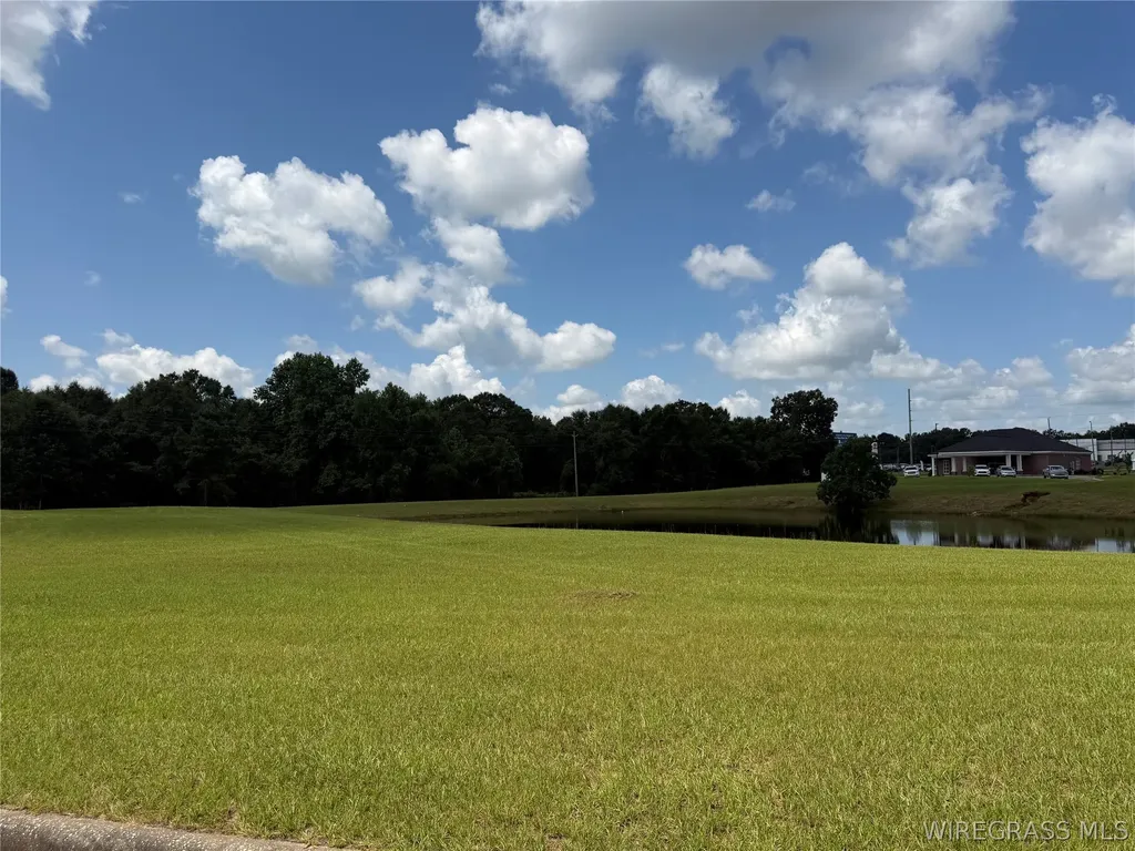 8 Maverick Way Enterprise AL 36330