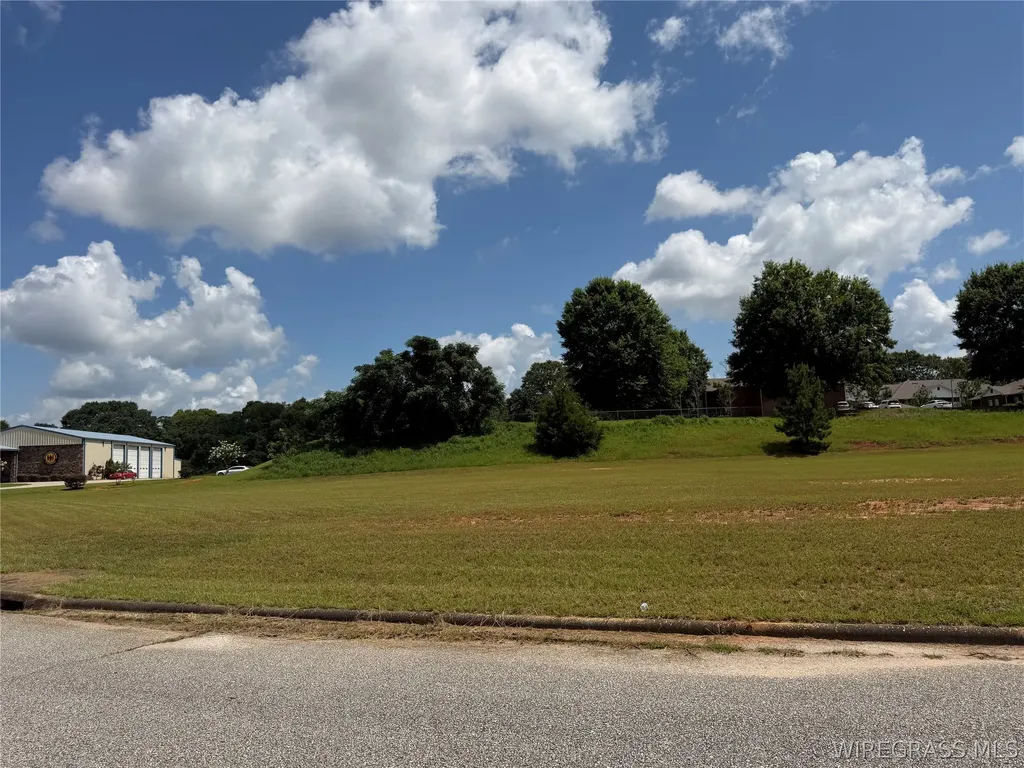 7 Maverick Way Enterprise AL 36330