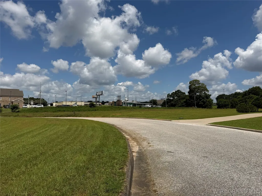7 Maverick Way Enterprise AL 36330