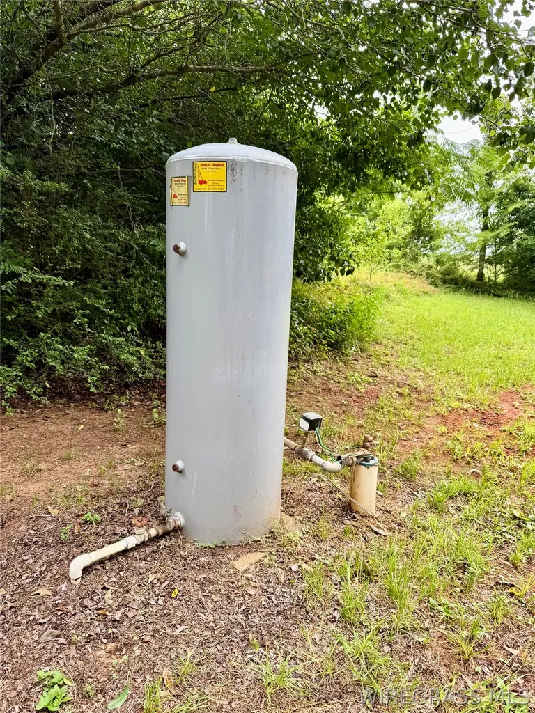 8566 Highway 92 Daleville AL 36322
