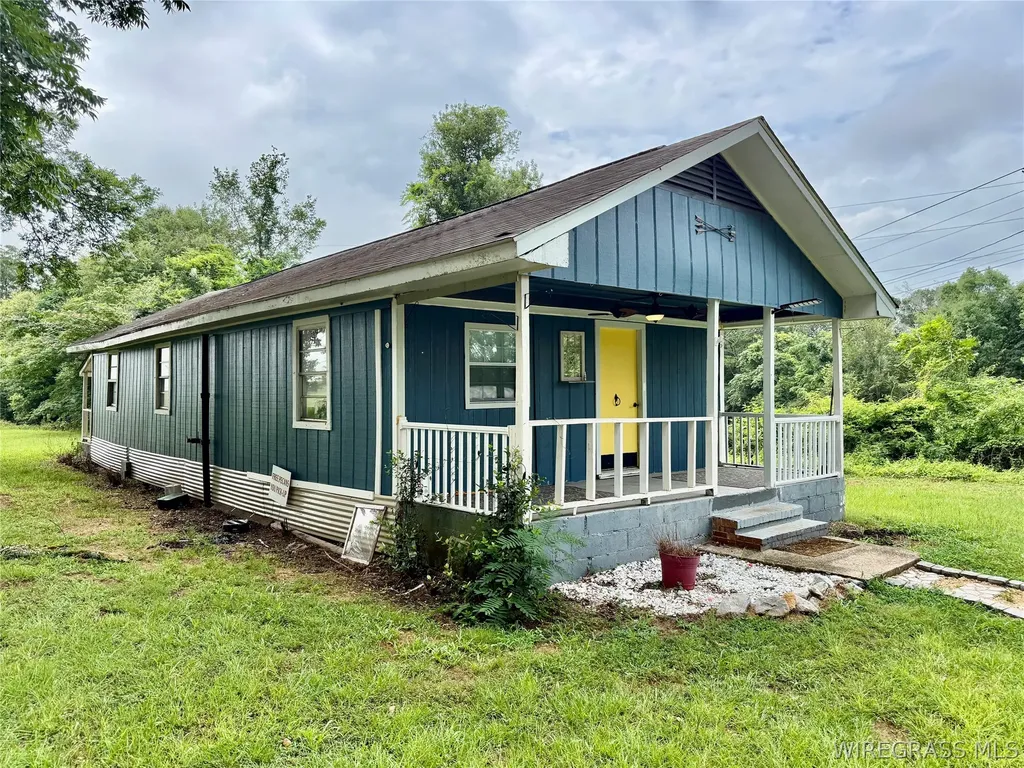 8566 Highway 92 Daleville AL 36322
