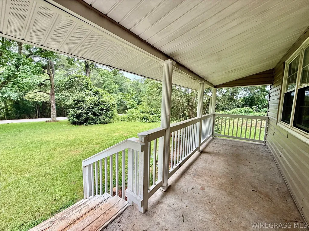 8566 Highway 92 Daleville AL 36322