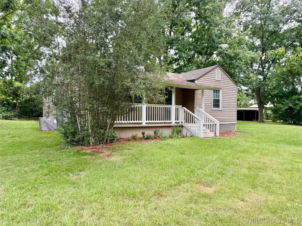 8566 Highway 92 Daleville AL 36322