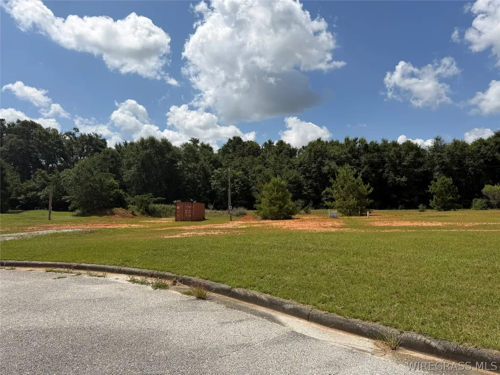10 Maverick Way Enterprise AL 36330